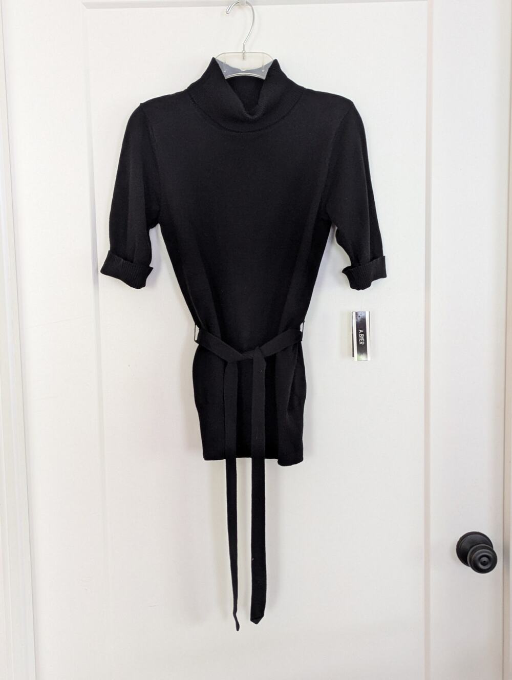 A.Byer Women M Black Short Sleeve Turtleneck Tie Waist Sweater
